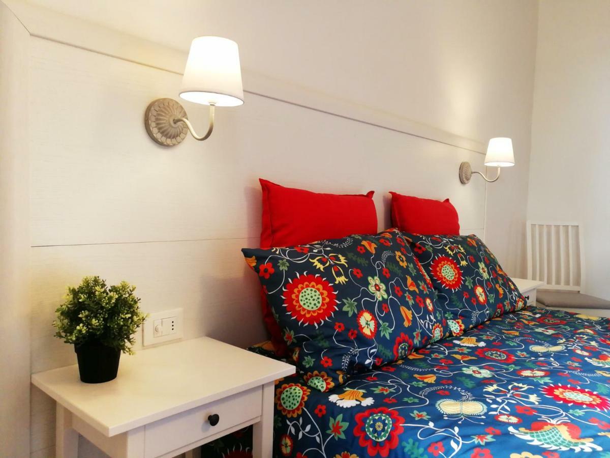 Bed and Breakfast Sleep & Fly Bolonia Exterior foto